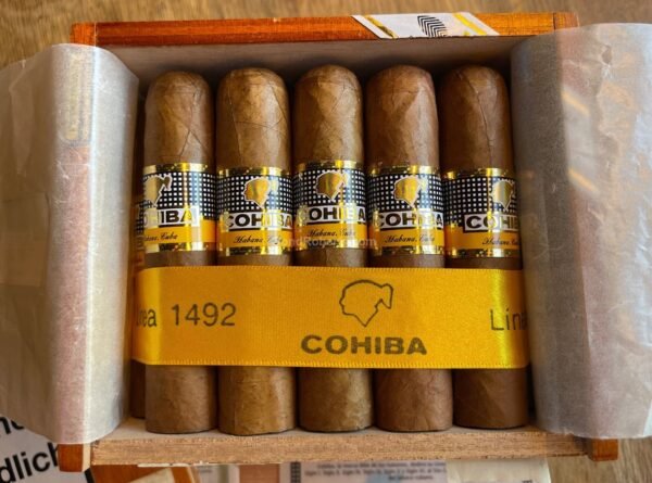 COHIBA MEDIO SIGLO - Gambar 3