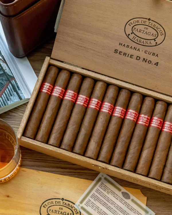 D4 PARTAGAS SERIE D NO.4