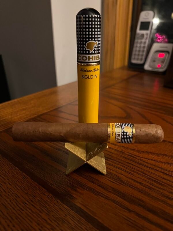 COHIBA SIGLO IV TUBOS