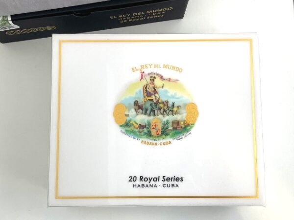 EL REY DEL MUNDO ROYAL SERIES