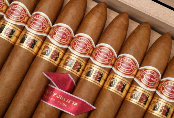 ROMEO Y JULIETA CUPIDOS LCDH