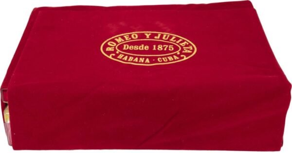 ROMEO Y JULIETA LINEA DE ORO NOBLES