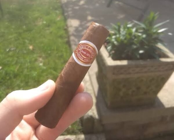 img_2157 ROMEO Y JULIETA PETIT ROYALES