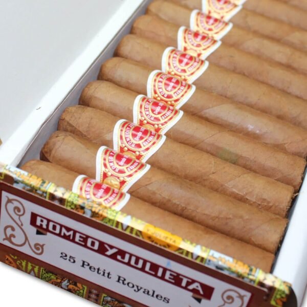 img_2158 ROMEO Y JULIETA PETIT ROYALES