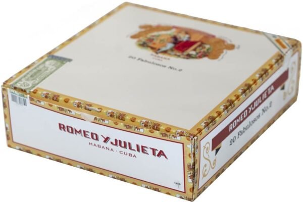 ROMEO Y JULIETA BOOK FABULOSOS NO. 2 2016