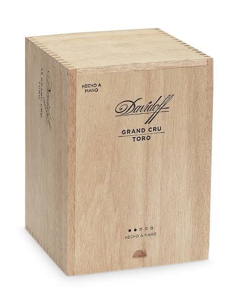 DAVIDOFF GRAND CRU TORO